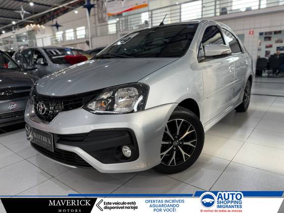TOYOTA ETIOS 1.5 PLATINUM SEDAN 16V FLEX 4P AUTOMÁTICO